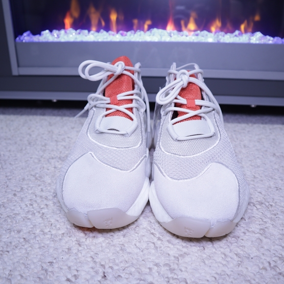 ADIDAS CRAZY BYW SHOES


Size 7 - Picture 6 of 8